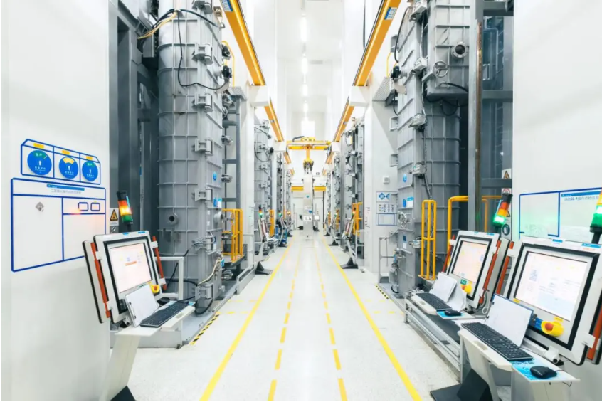 亨通集團榮膺2025中國工業數據治理“領跑者”，以網絡工程鑄就數字化轉型新標桿